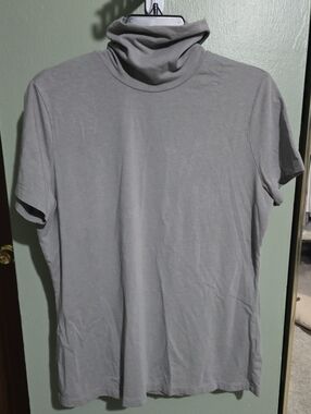 Lands' End Short-Sleeve Turtleneck Tee in Light Gray
